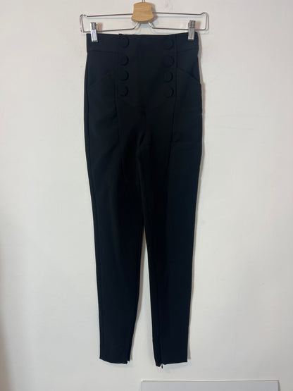 ZARA. Pantalón negro botones T.xs