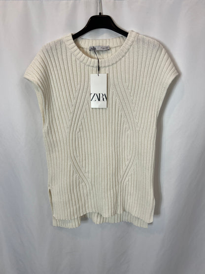 ZARA. Top beige canale. T L