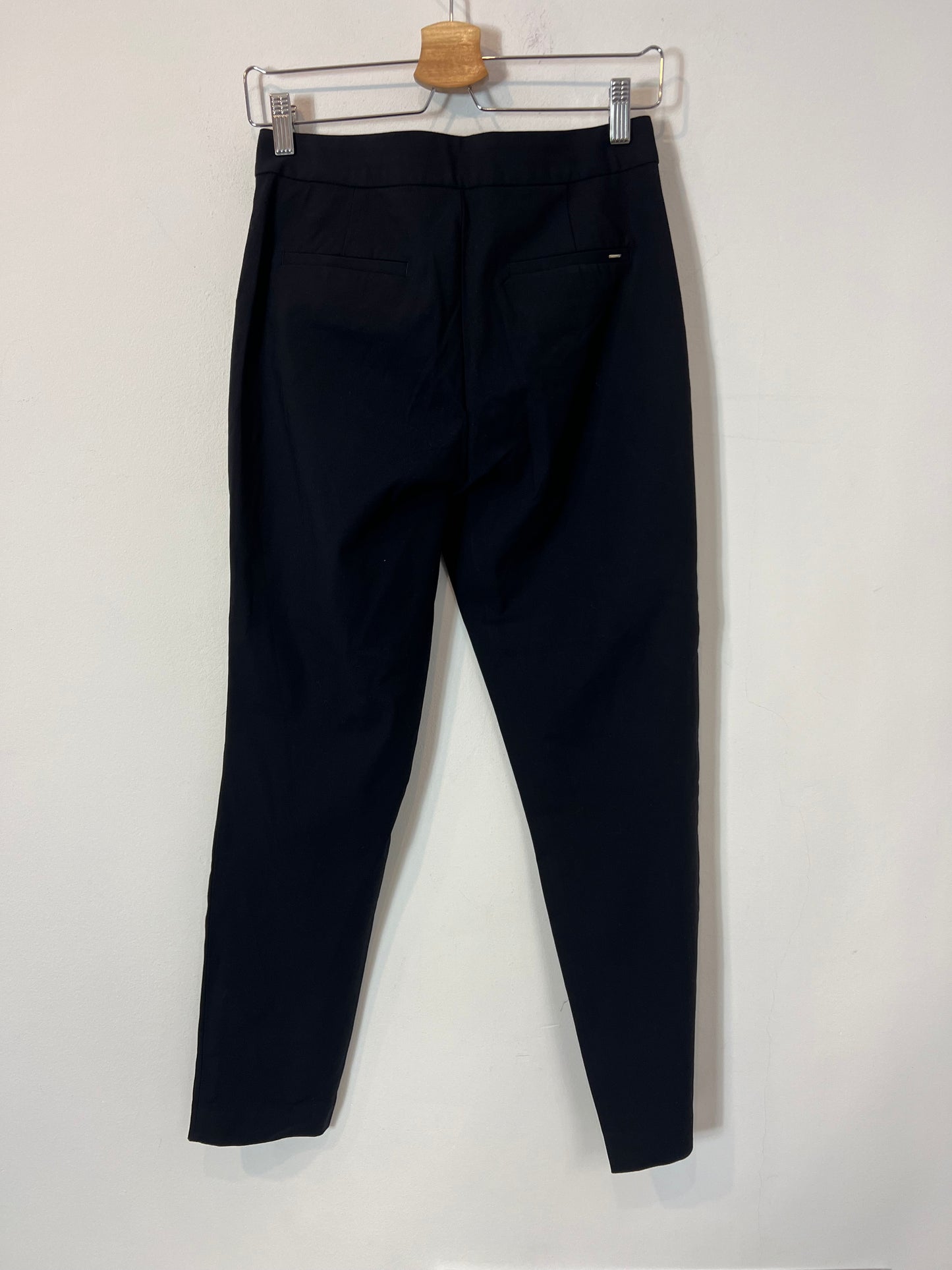 MASSIMO DUTTI. Pantalón azul de vestir T.38