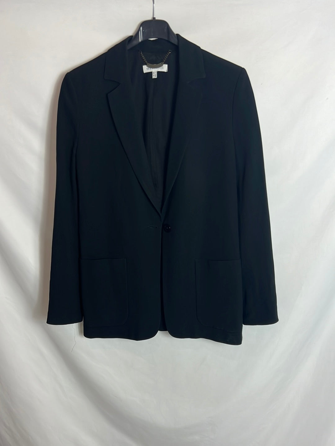 SEE BY CHLOÉ. Blazer negra bolsillos. T 42