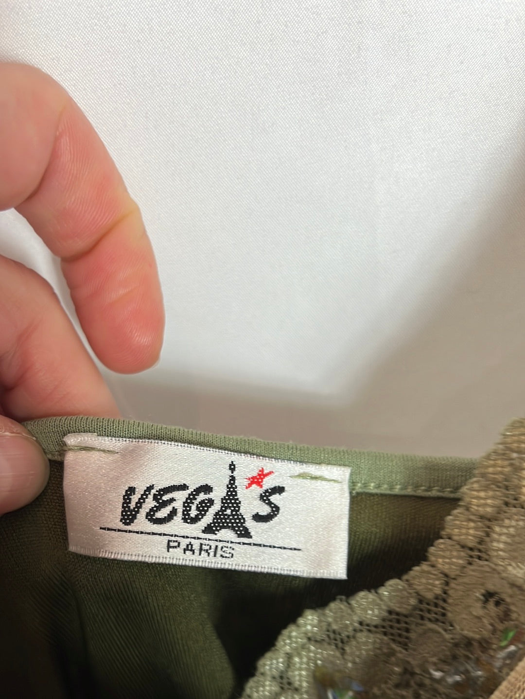 VEGA´S PARIS. Vestido asimétrico tul estampado. T M