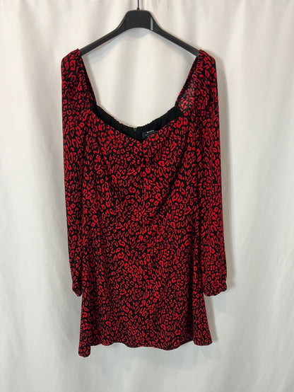 BERSHKA. Vestido corto estampado animal print. T M