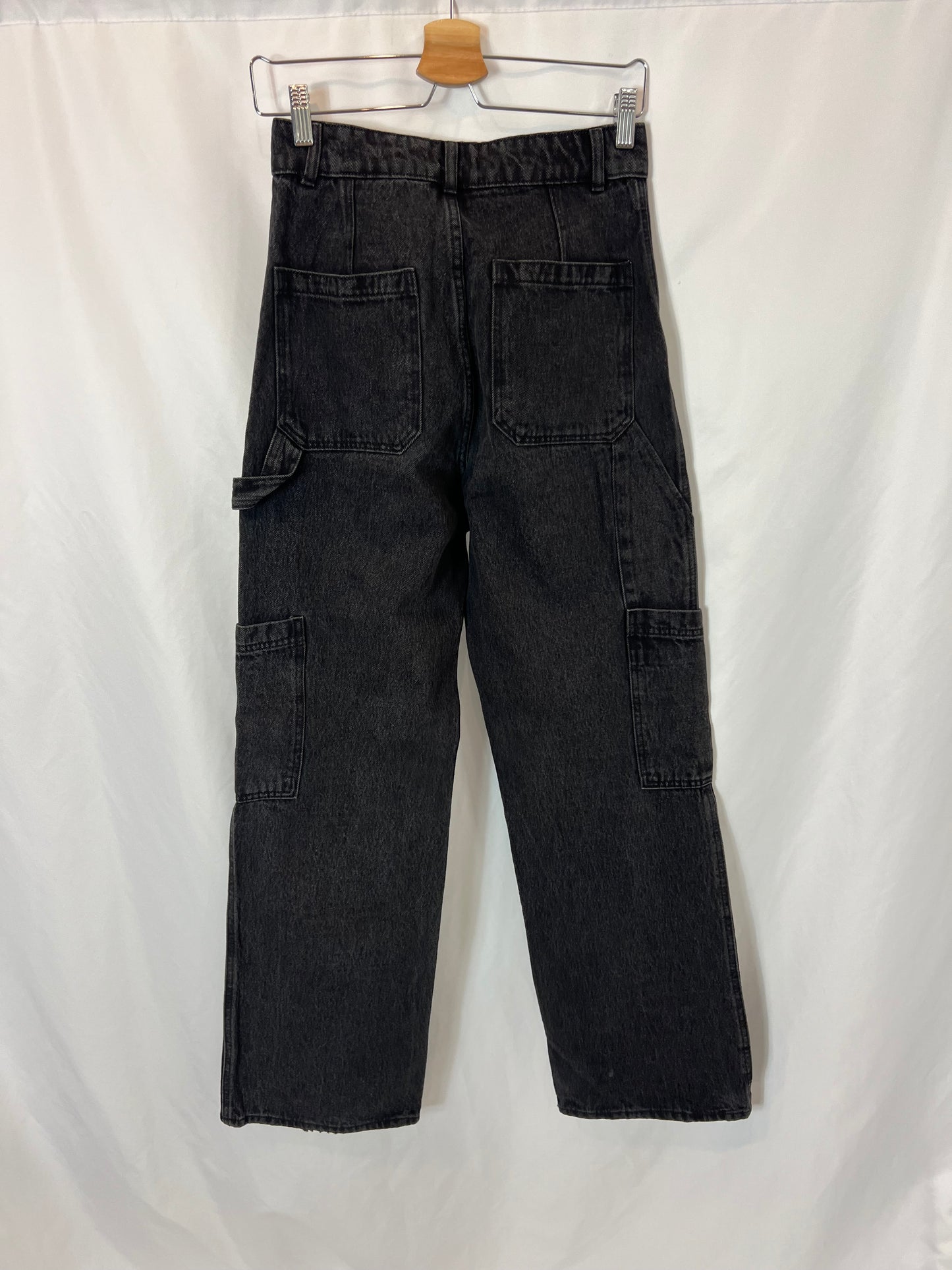 H&M. Denim negro pata ancha bolsillos. T 36