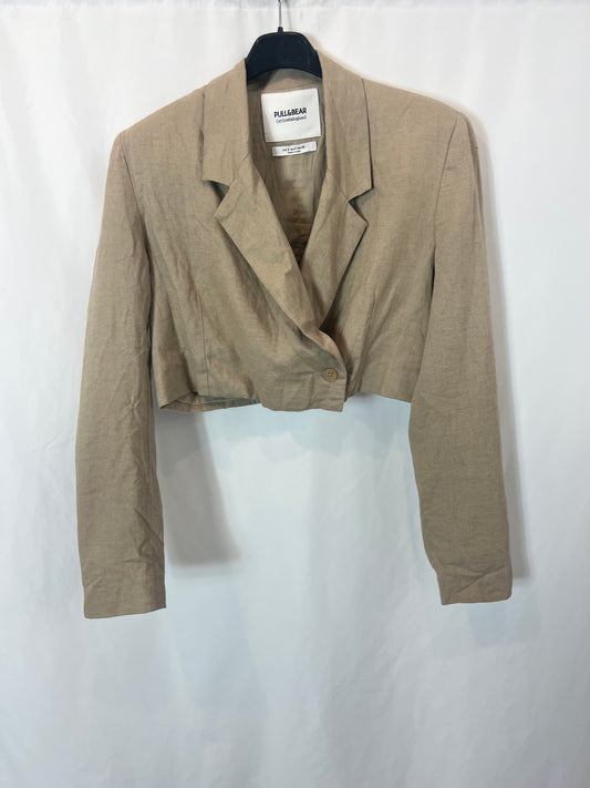 PULL&BEAR. Chaqueta crop beige textura. T S