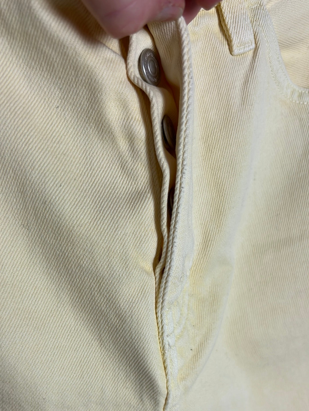 MASSIMO DUTTI . Denim recto abotonado amarillo pastel. T 38