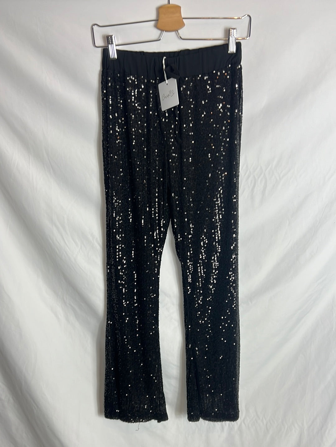 CARLOTA & CO. Pantalón mini lentejuelas fluido negro. TU (M)