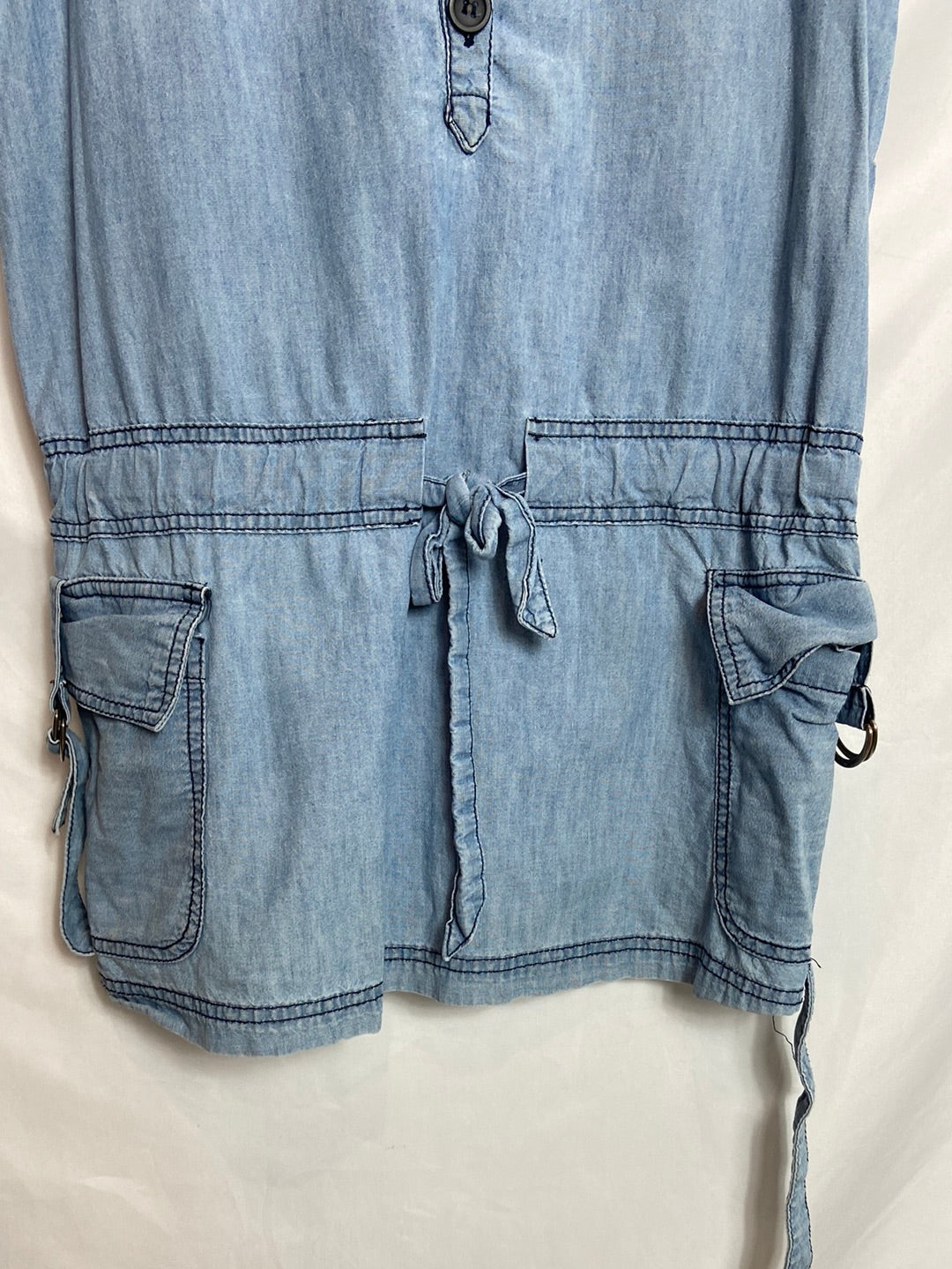 PULL & BEAR. Vestido denim bolsillos T.S