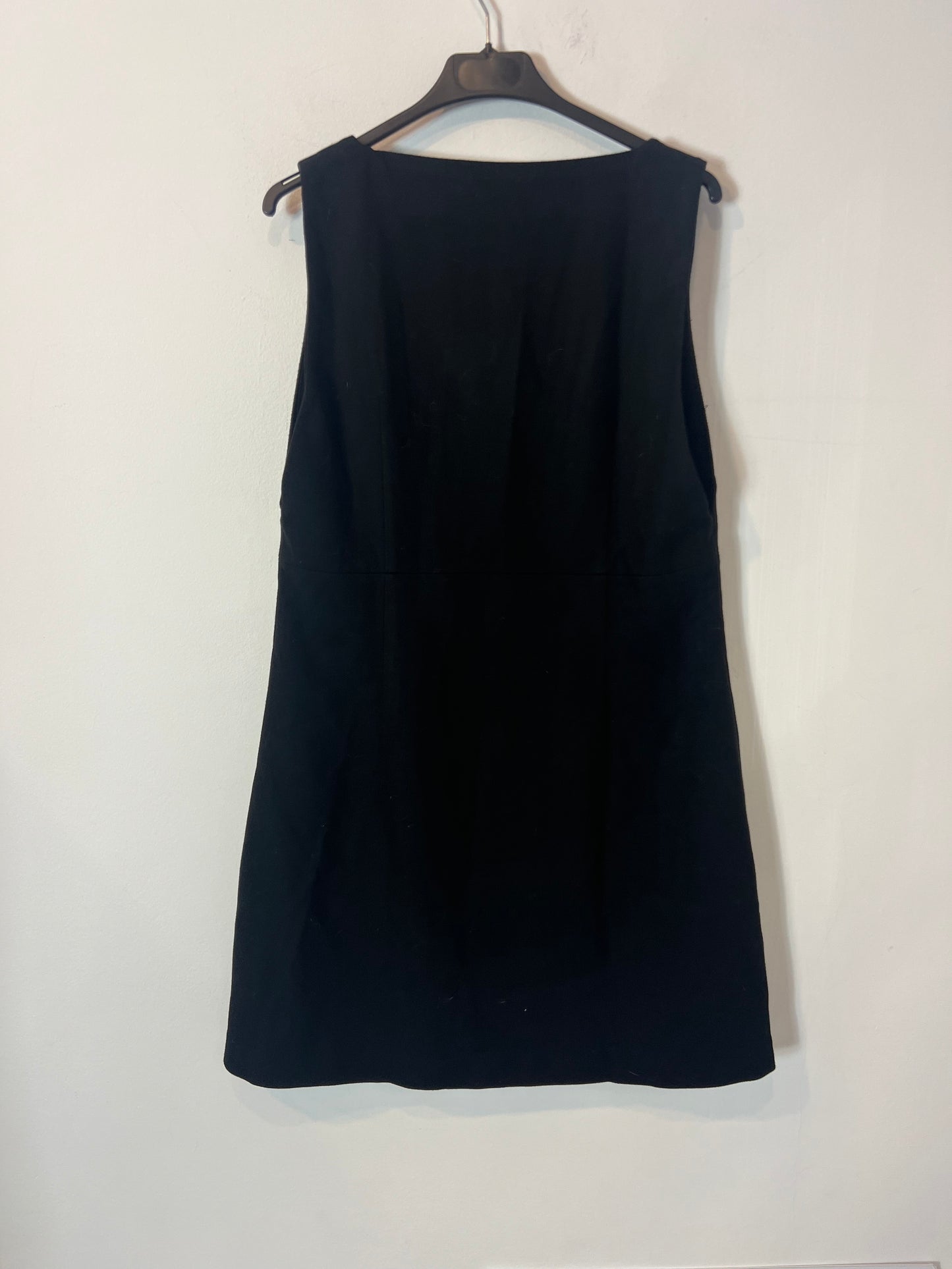 MANGO. Vestido negro botones T.l