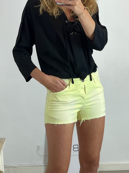 IRO. Denim short fluor efecto desgastado. T 27 (38 )