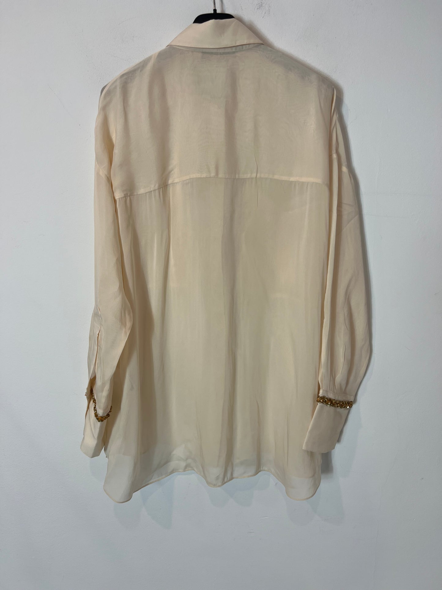 ZARA. Blusa fluida detalle pedrería. T S