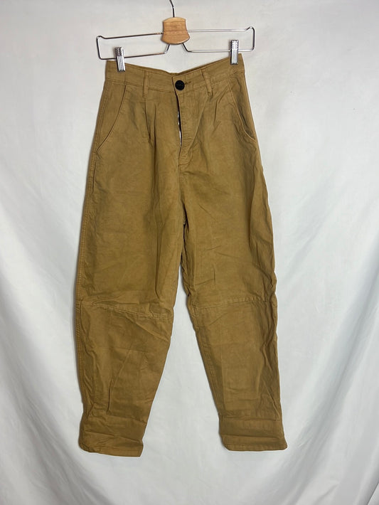 ZARA. Pantalón slouchy camel. T 32