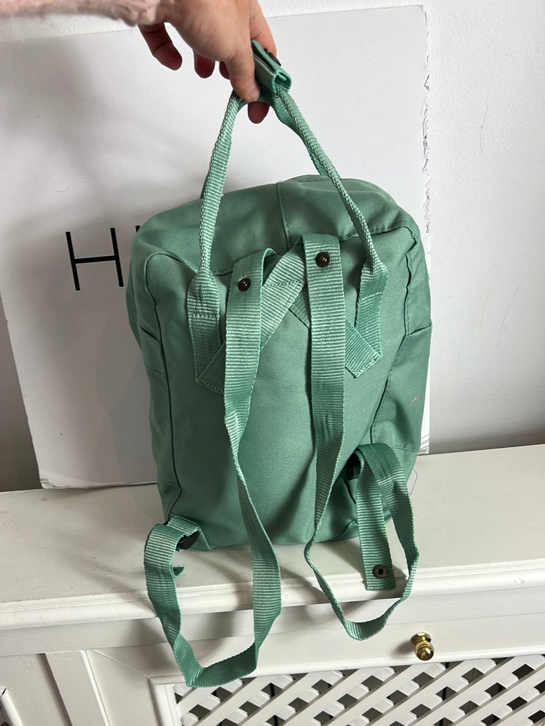 FJALLRAVEN KANKEN. Mochila pequeña verde claro