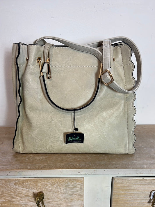 TABATHA. Bolso shopper beige