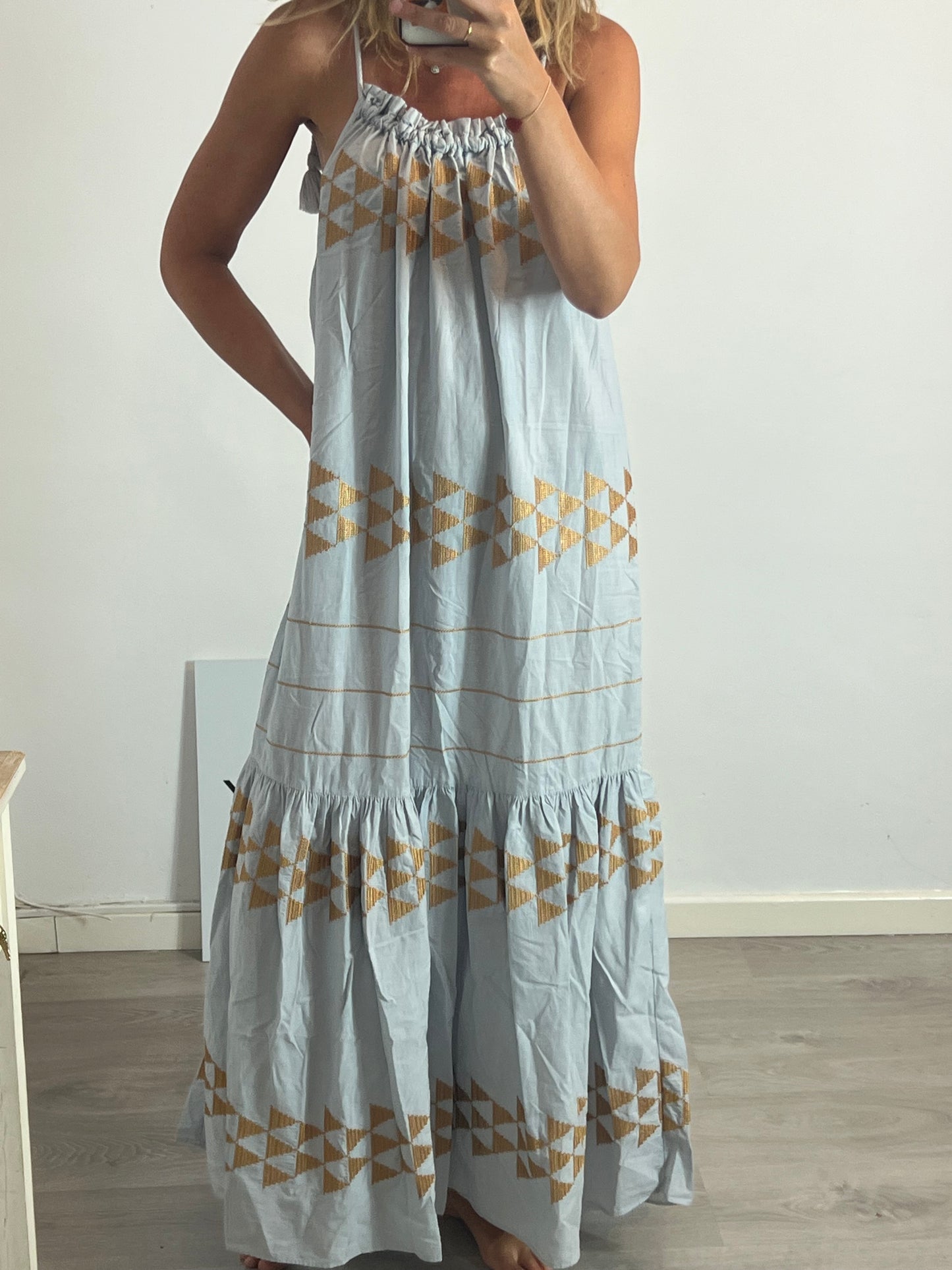 GREEK ARCHAIC KORI. Vestido largo bordados. T S