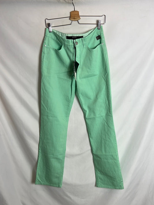 ESCADA SPORT. Pantalón recto elástico verde claro . T 40