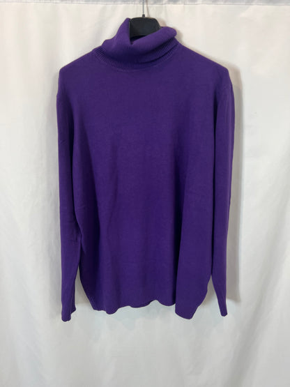 PPT. Jersey morado cuello vuelto  T.u(s/m)