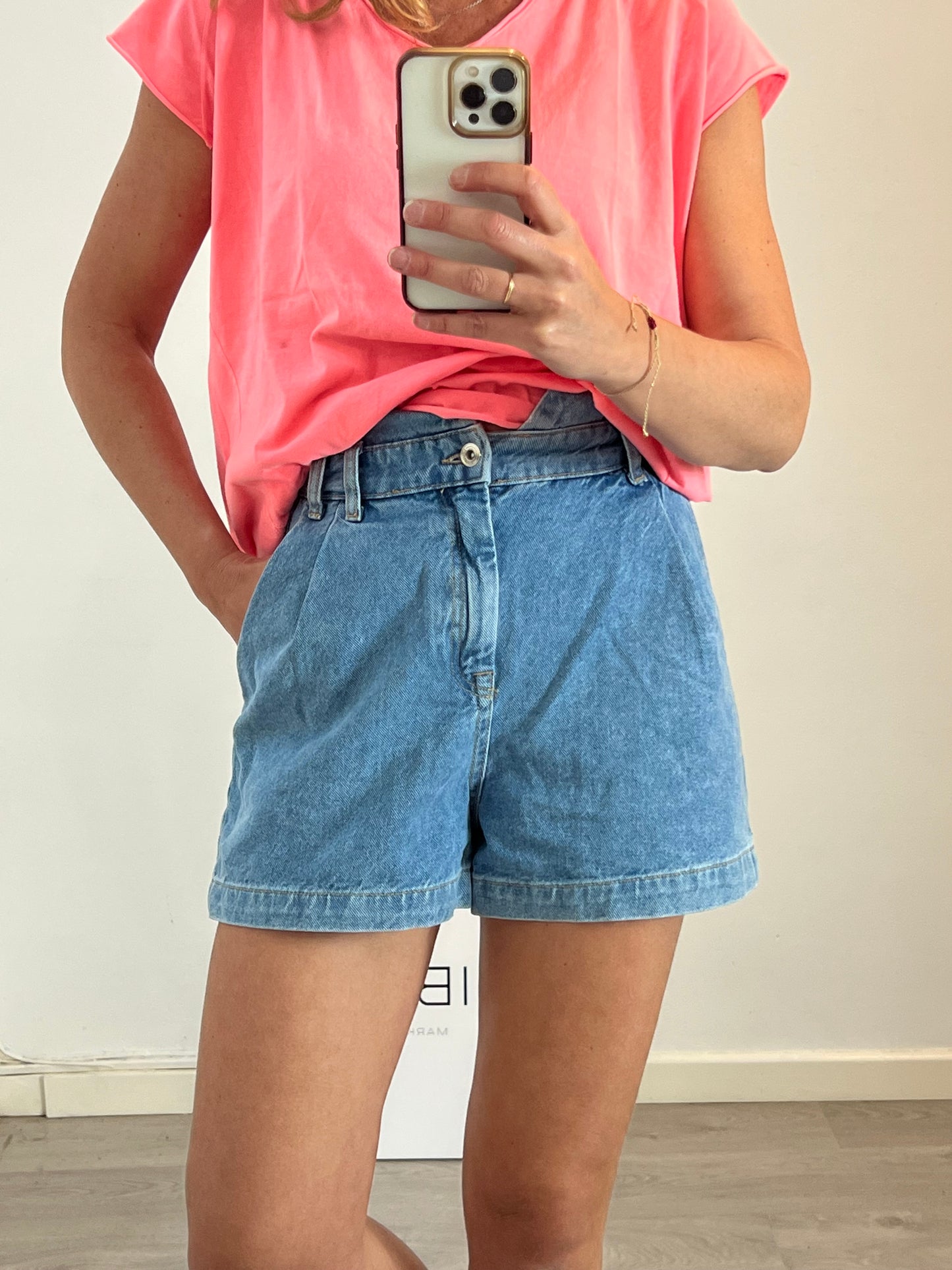 ZARA. Shorts denim slouchy T.36