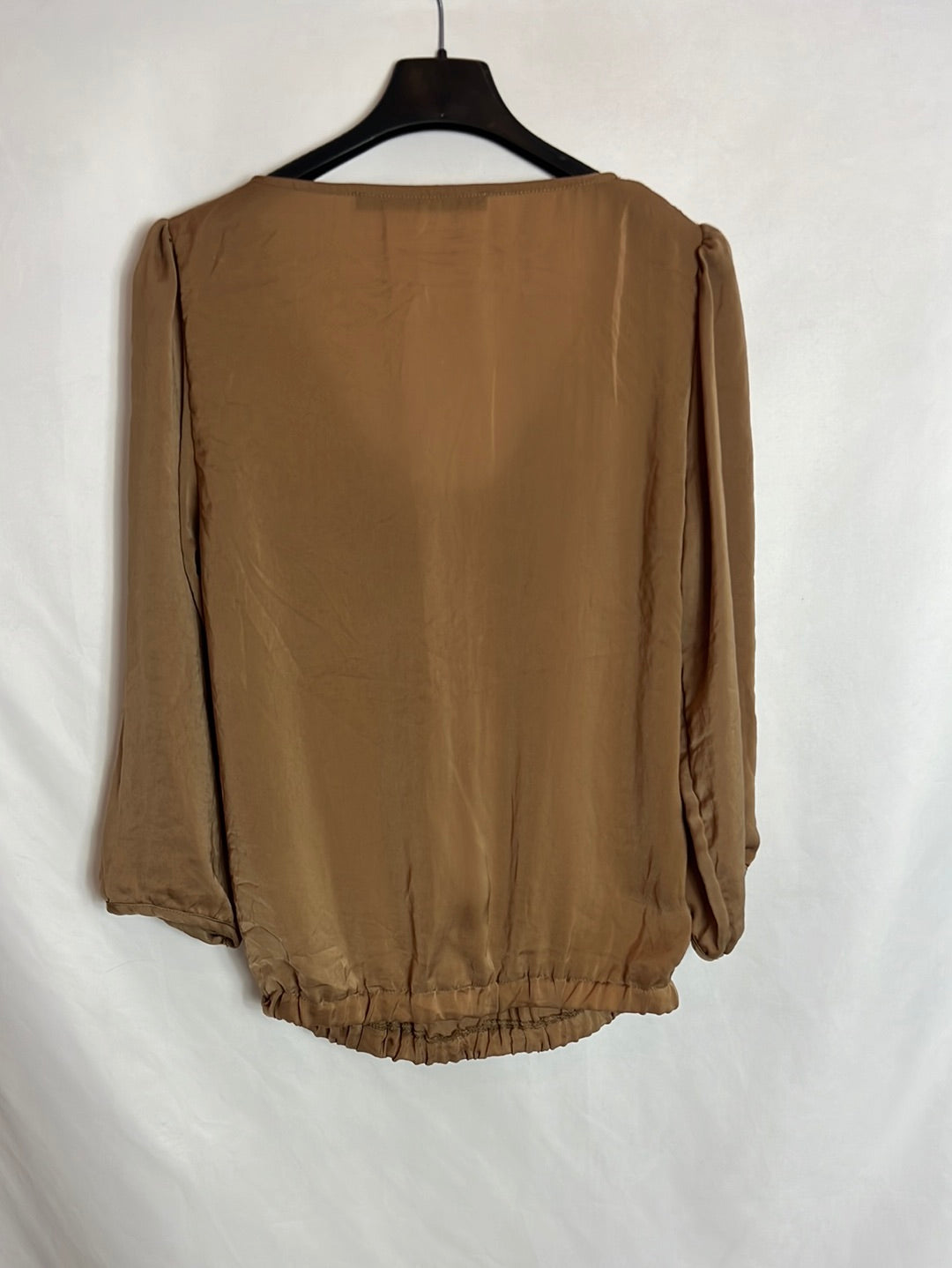 ZARA. Blusa satinada lazo. T S