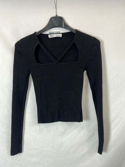 ZARA. Top negro canalé T.s