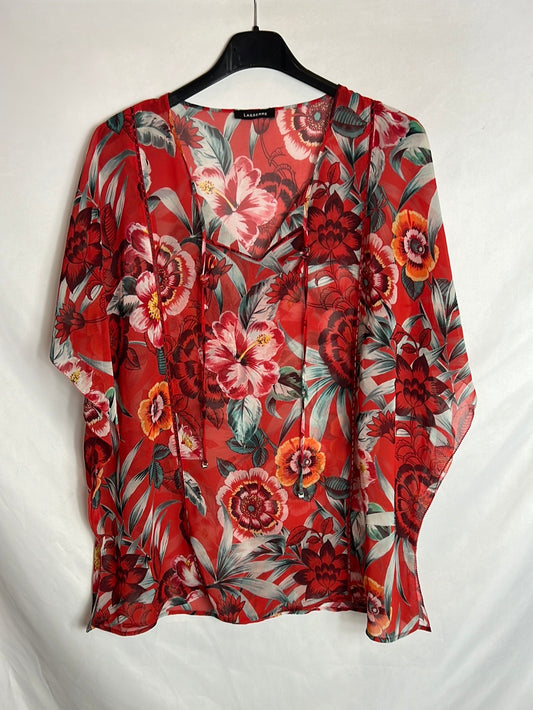 LASSARRE. Blusa roja flores T.46