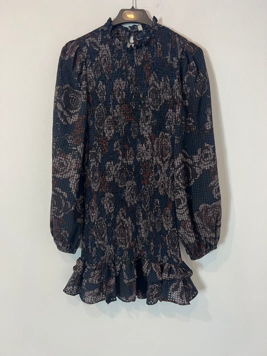 ZARA. Vestido nido de aneja estampado. T XS