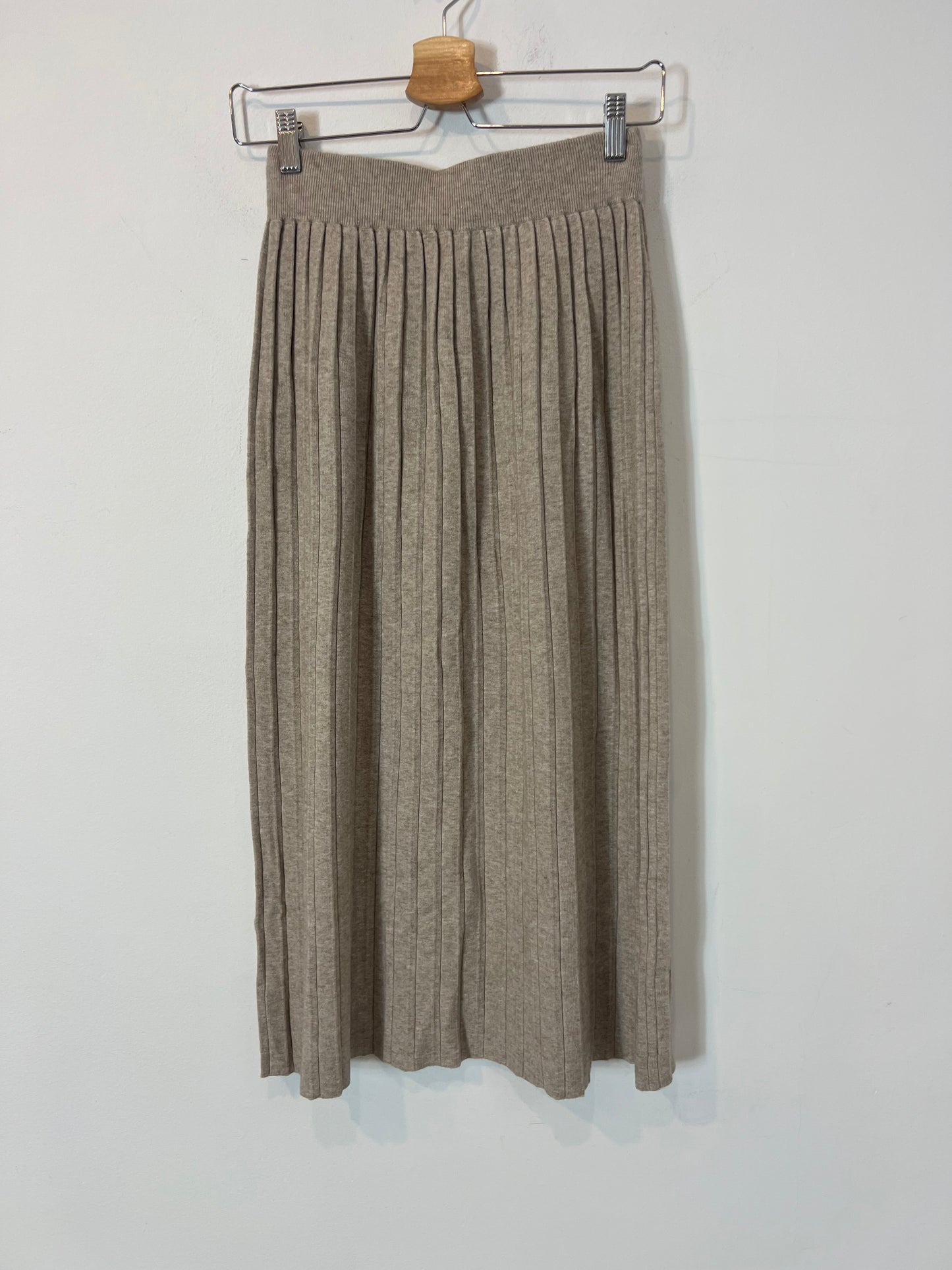 OTRAS. Falda midi beige canalé T.u(xs)