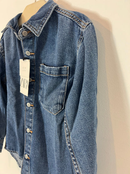 ZARA. Camisa denim bolsillo. T 6 años