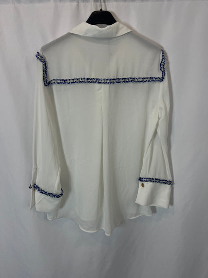 ZARA. Blusa blanca detalles tweed. T S