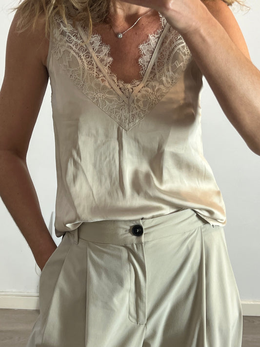 H&M. Top lencero beige T.34