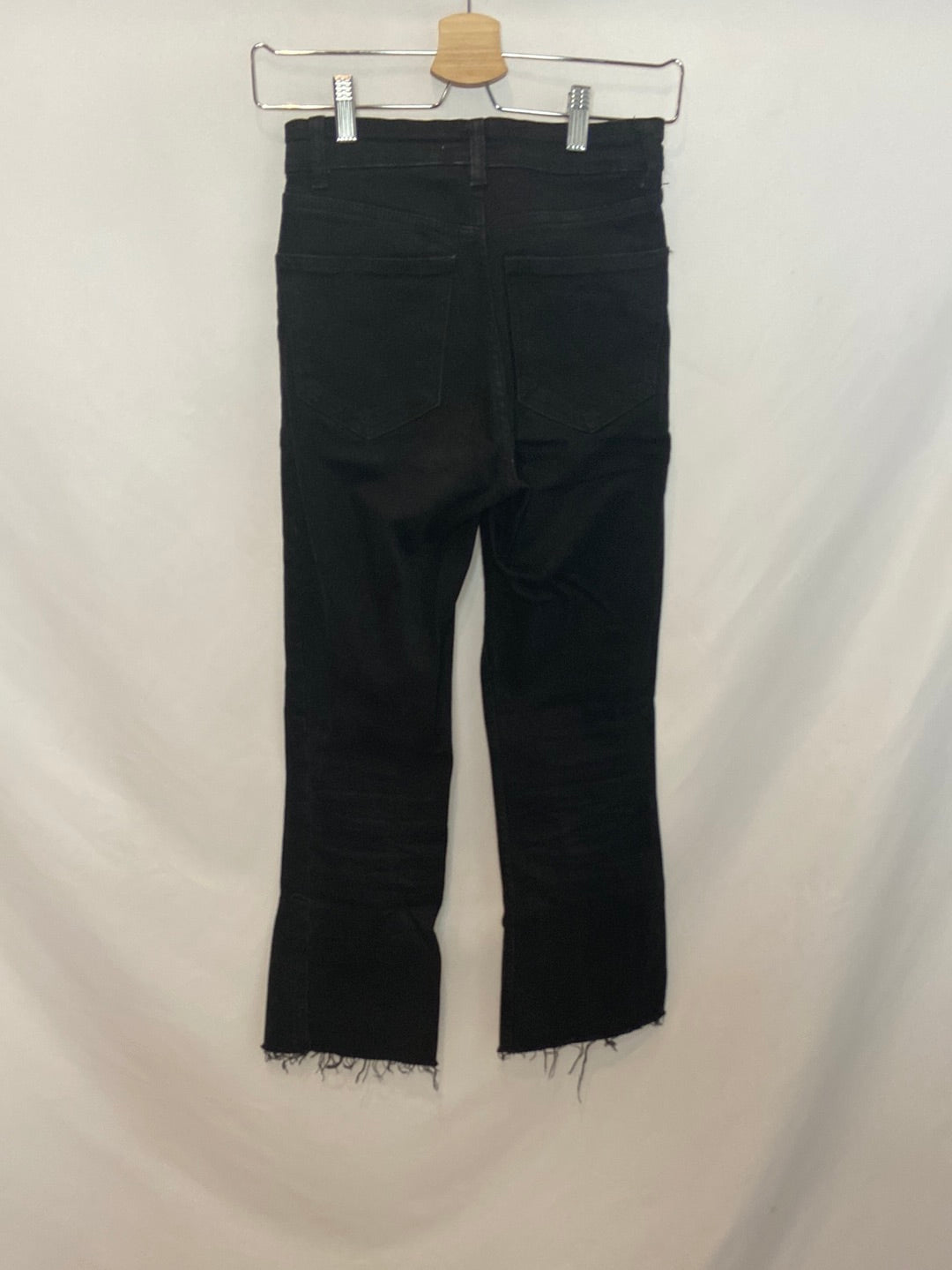 ZARA. Pantalones vaqueros negros  T.34