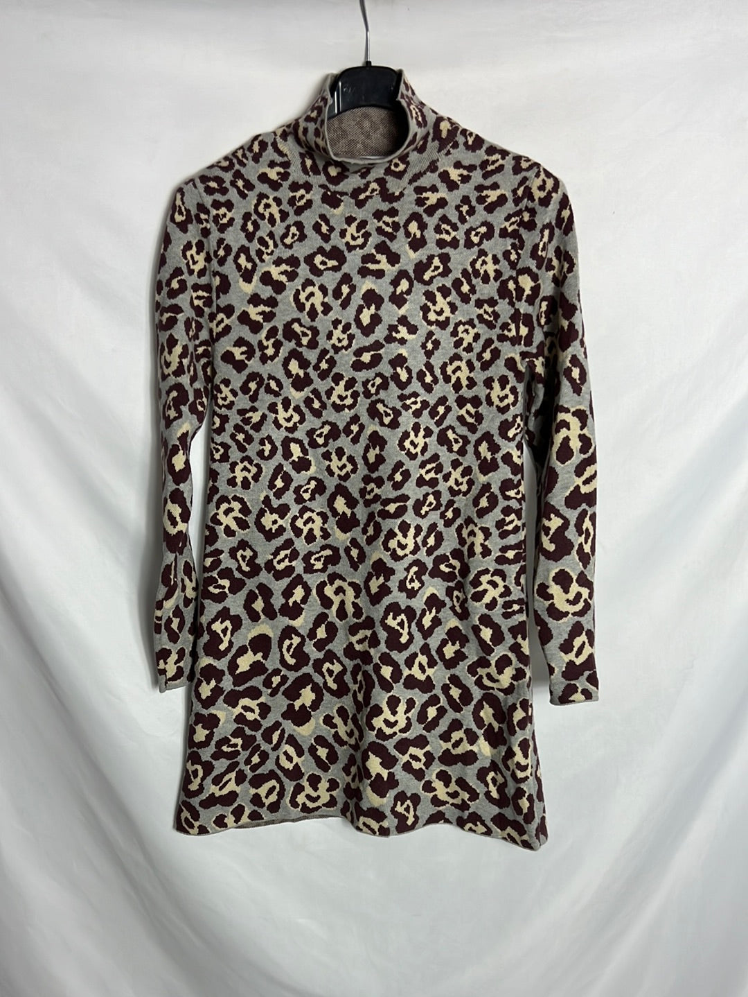 ZARA. Vestido corto punto animal print . T S