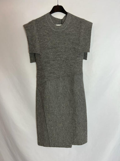 ISABEL MARANT. Vestido corto punto gris. T 36