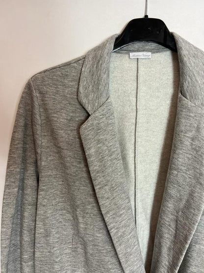 AMERICAN VINTAGE. Blazer gris claro bolsillos. T S