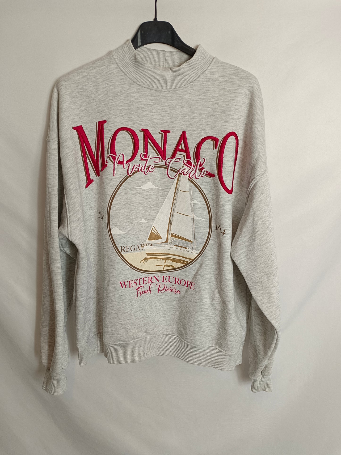 BERSHKA. Sudadera gris "Monaco" T.s