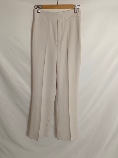 ZARA. Pantalón ancho beige T.XS