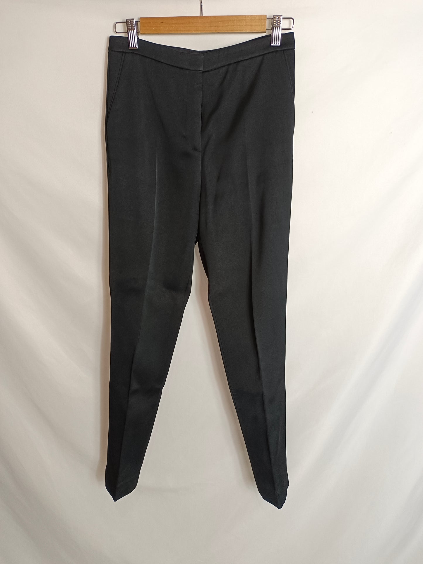 UTERQÜE. Pantalón raso negro T.XS