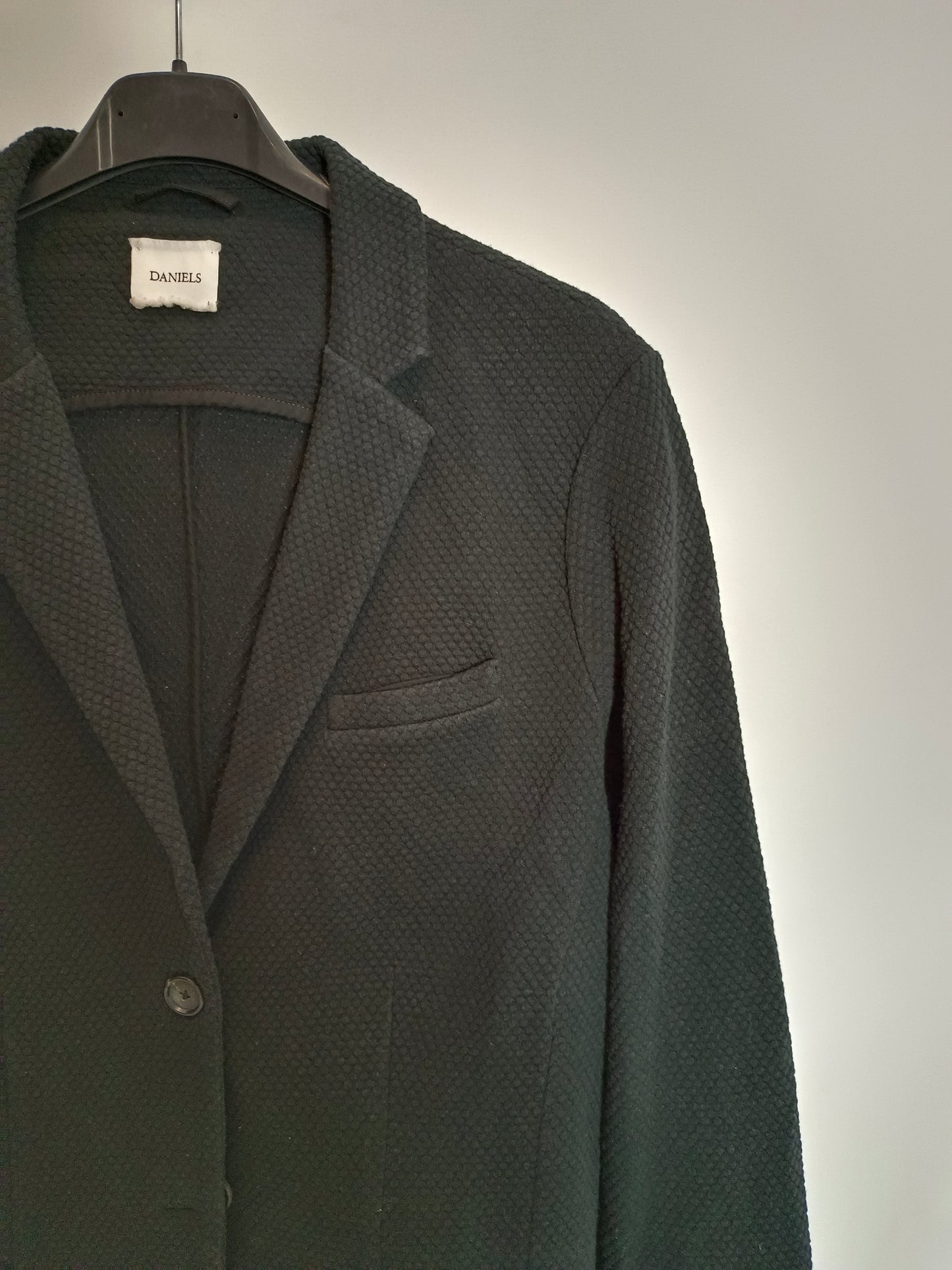 DANIELS. Blazer negra textura TU(S)