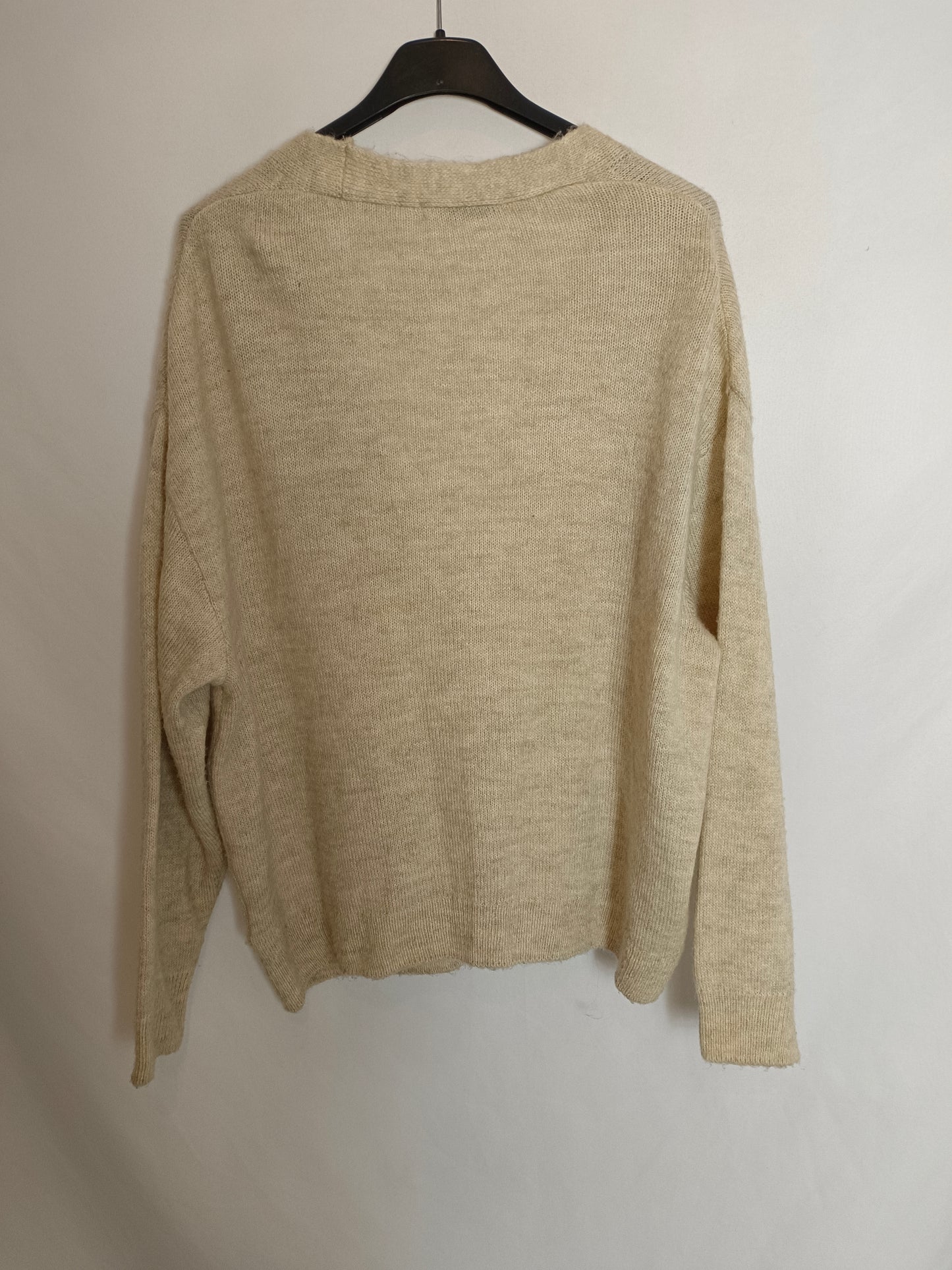 PULL&BEAR. Rebeca beige jaspeada T.s