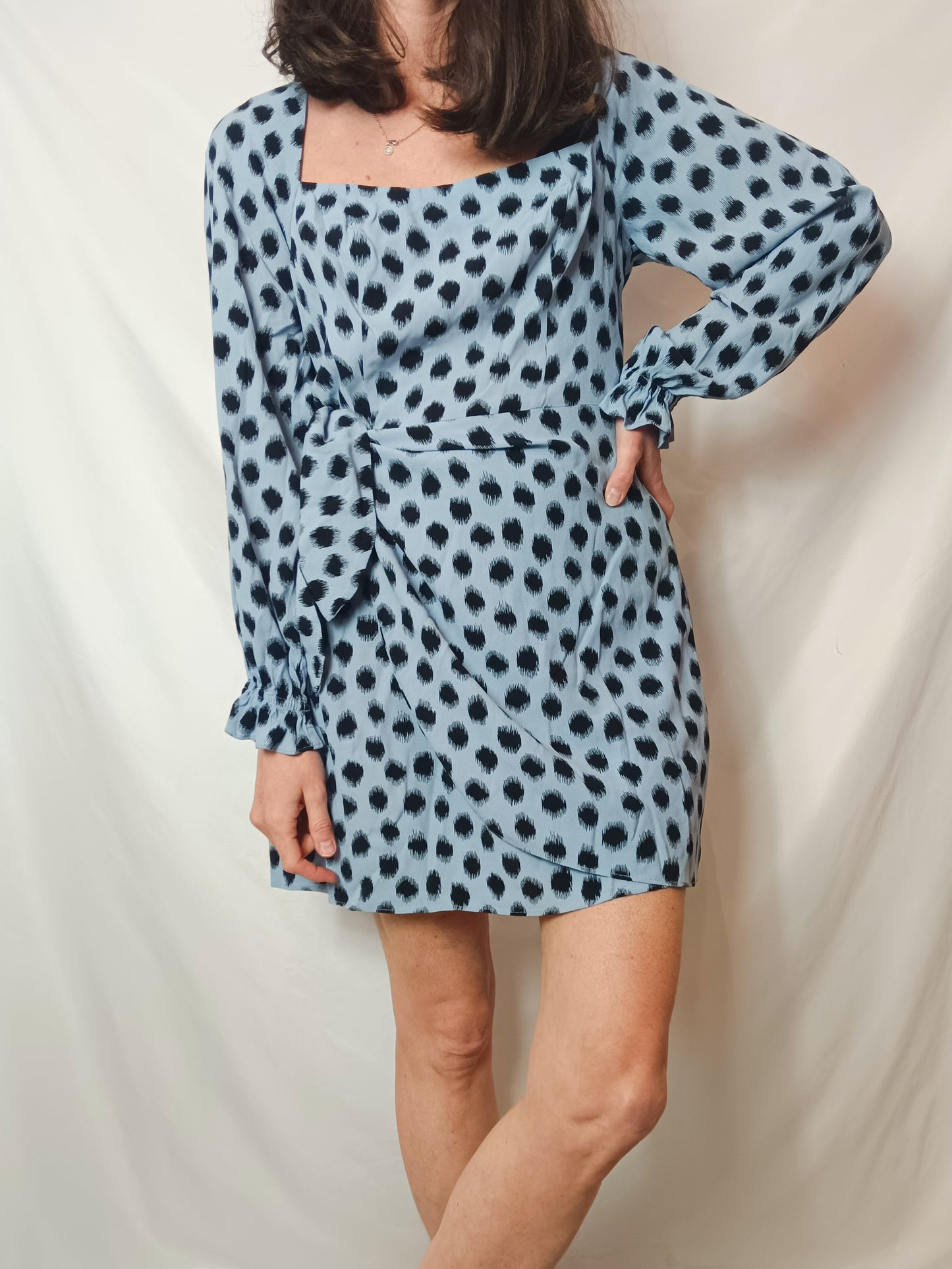 & OTHER STORIES. Vestido corto azul estampado. T 38