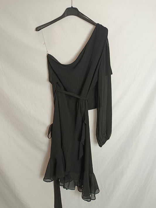 MANGO. Vestido negro asimétrico T.s