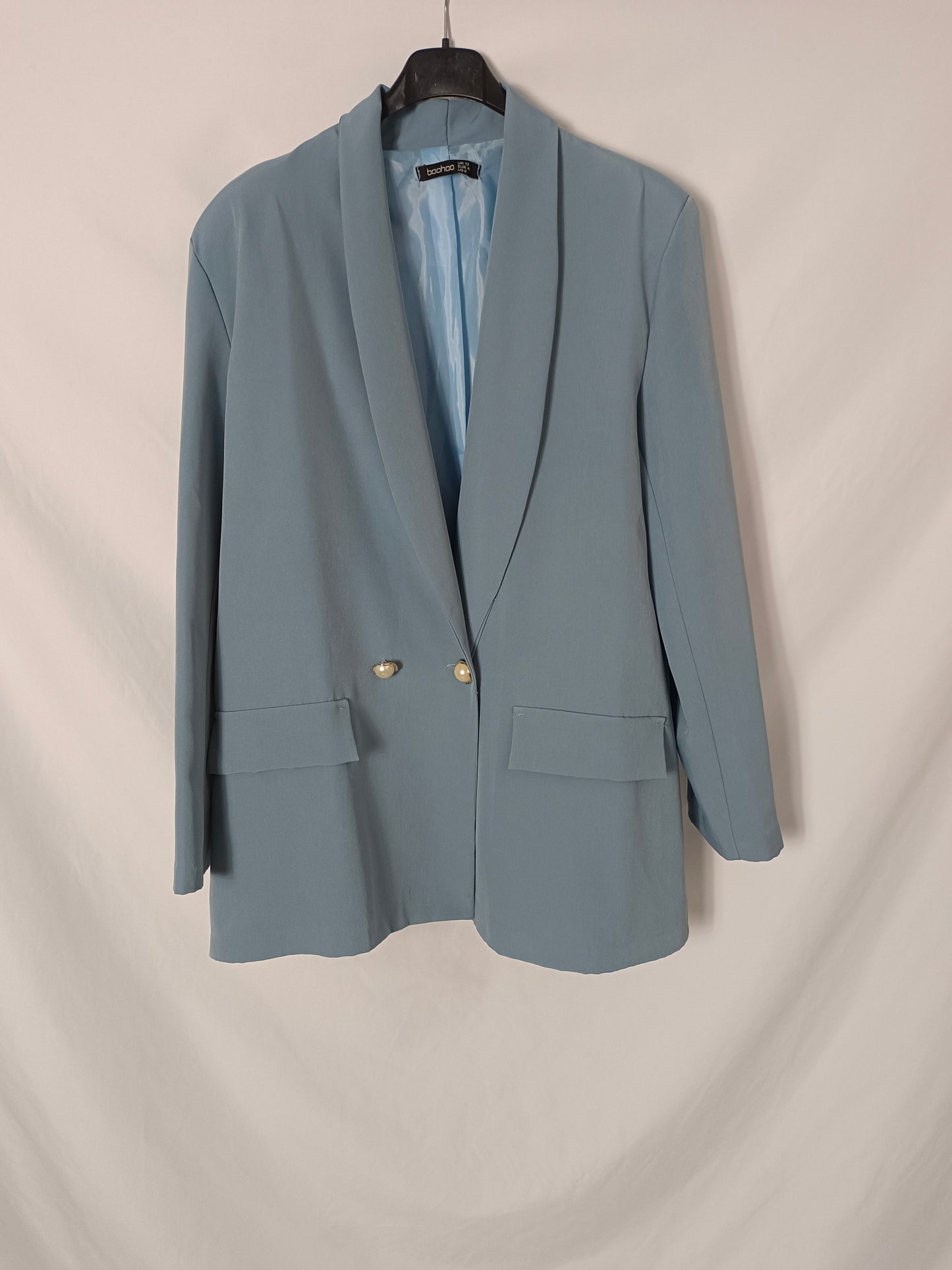 BOOHOO. Blazer azul botones perla T.40