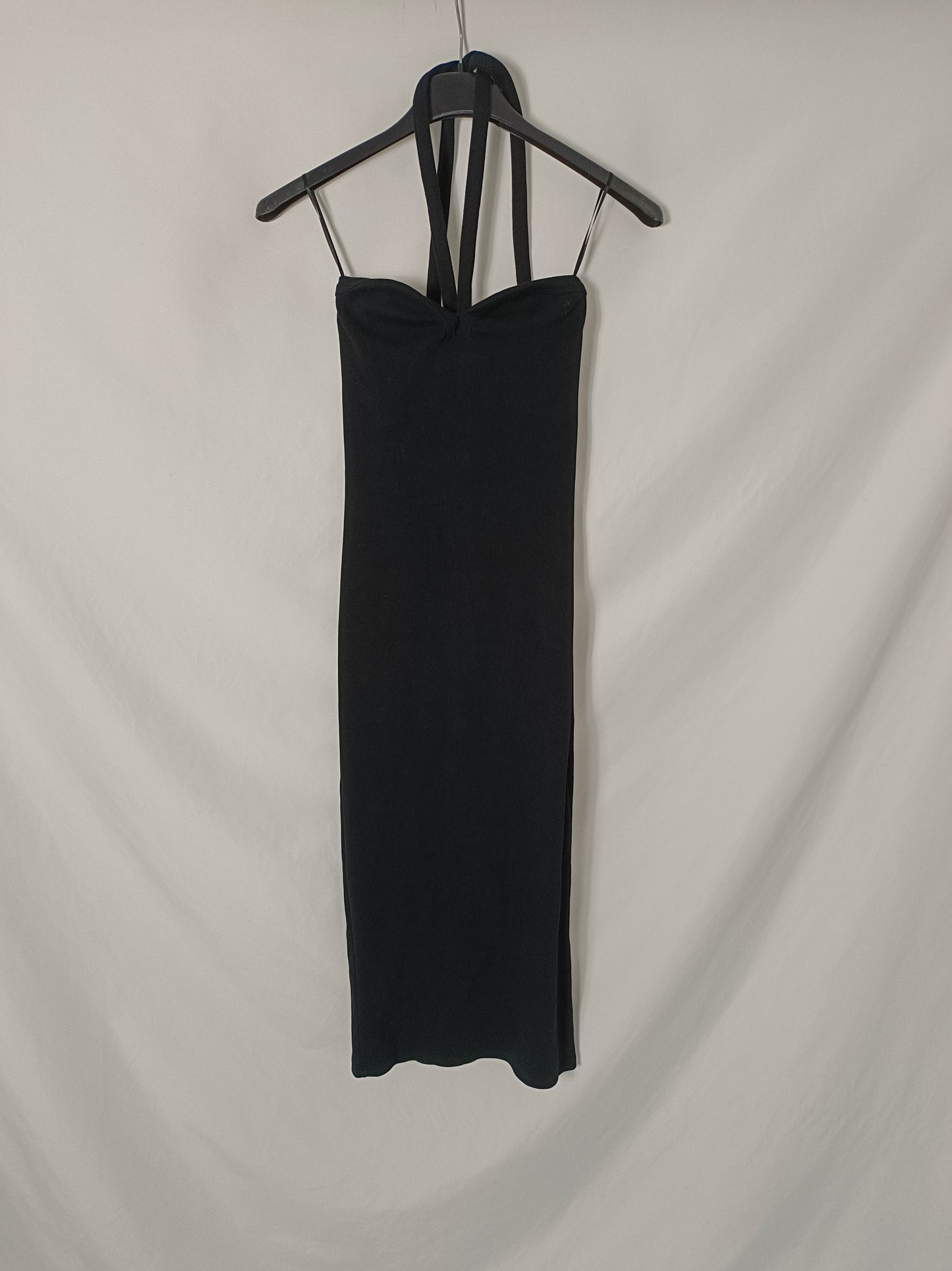 ZARA. Vestido negro canalé T.s