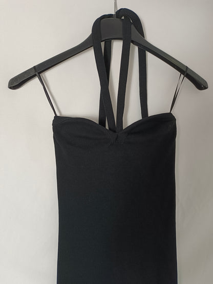 ZARA. Vestido negro canalé T.s