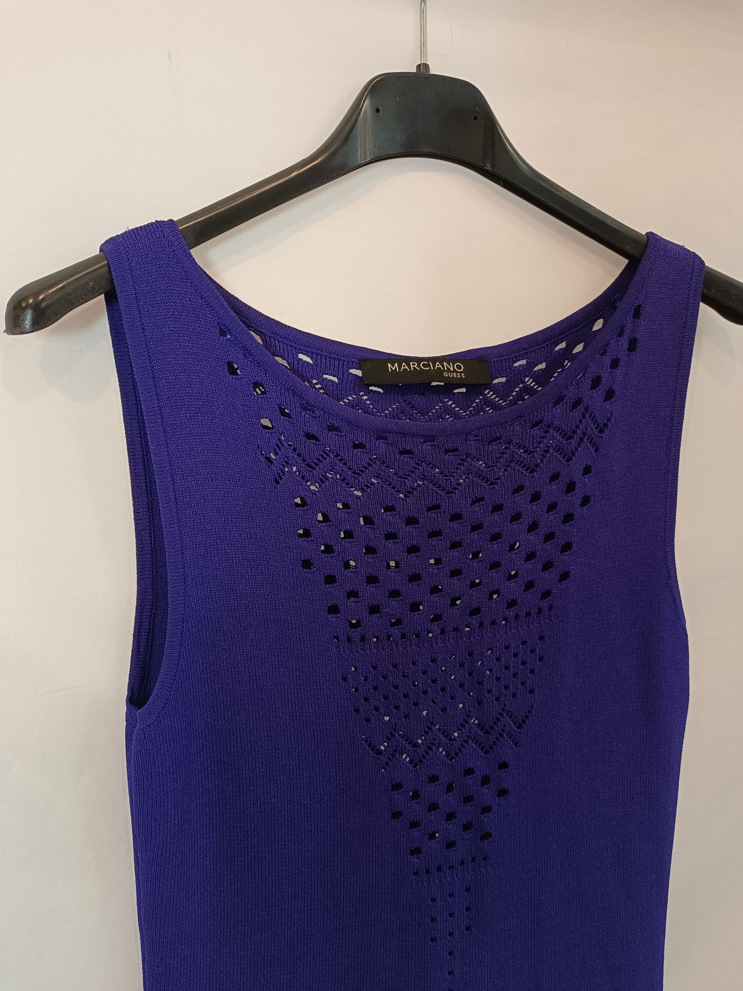 MARCIANO BY GUESS. Vestido punto morado T.u(S)