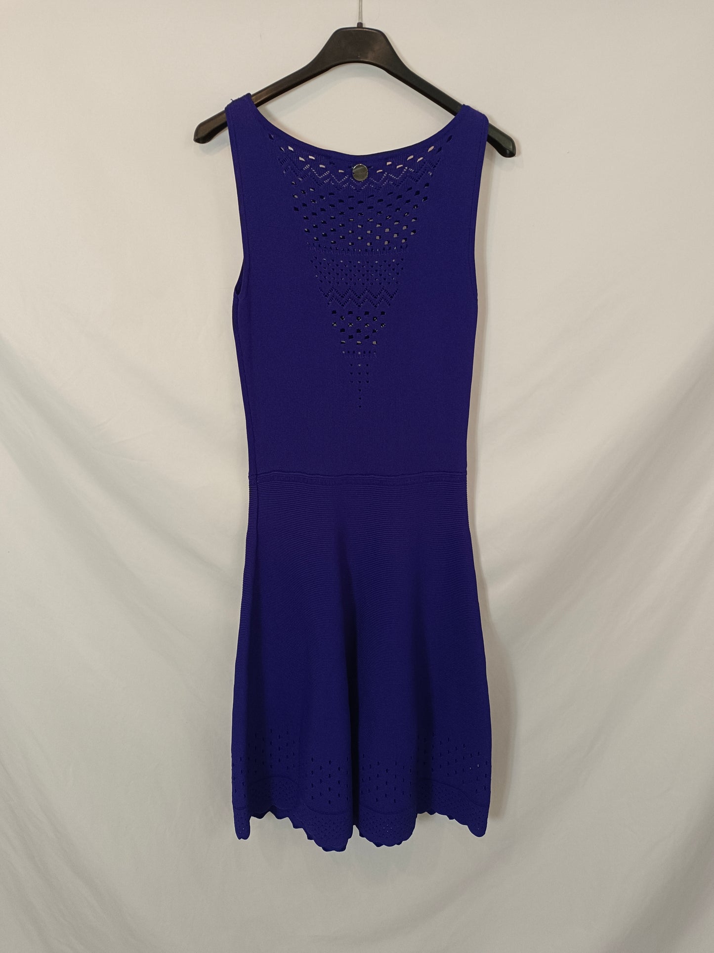 MARCIANO BY GUESS. Vestido punto morado T.u(S)