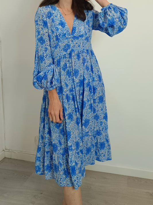 MASSCOB. Vestido midi seda estampado azules. T XS