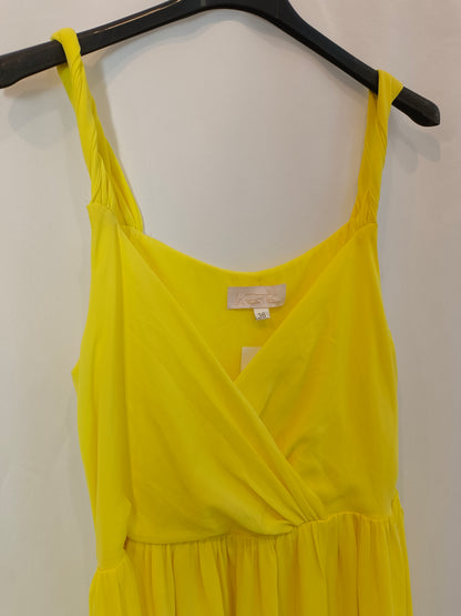 LOLA CASADEMUNT. Vestido amarillo T.36