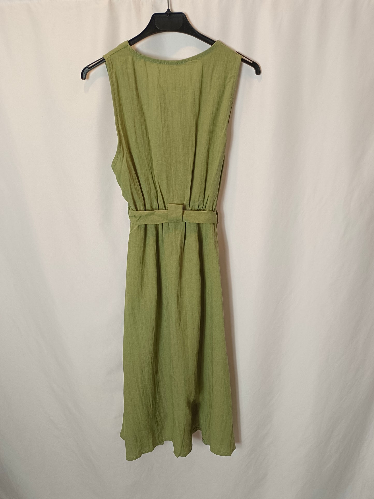 NEW COLLECTION. Vestido midi verde T.s