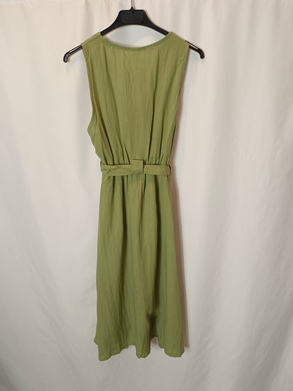 NEW COLLECTION. Vestido midi verde T.s