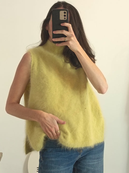 BELLEROSE. Chaleco amarillo angora  T.s